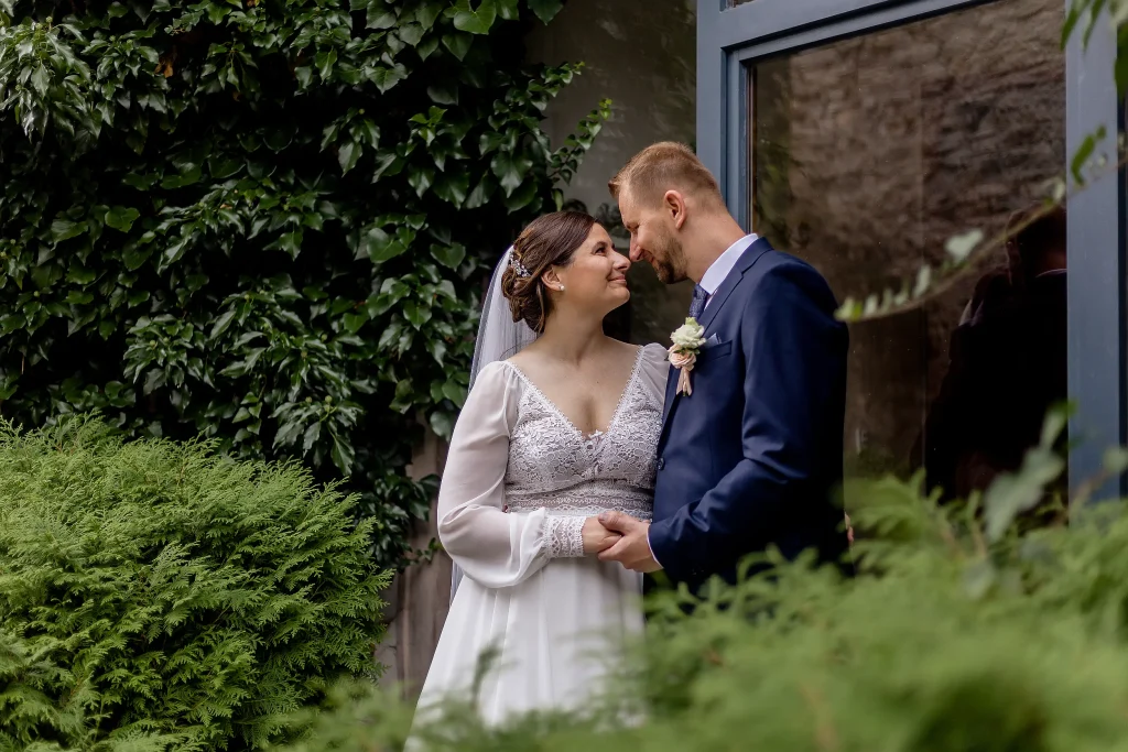 svadba nevesta ženích svadobná fotografia portrét